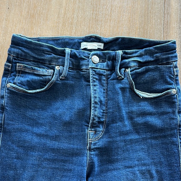 Good American Good Legs Crop Skinny Jeans - size 4 - Picture 3 of 5